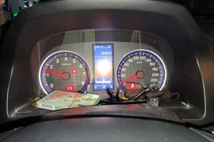 Used Honda CR-V 2010 2.4L automatic four-wheel drive luxury version Instrument Cluster