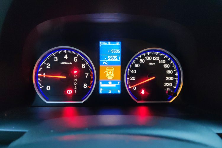 Used Honda CR-V 2010 2.0L automatic two-wheel drive urban version Instrument Cluster