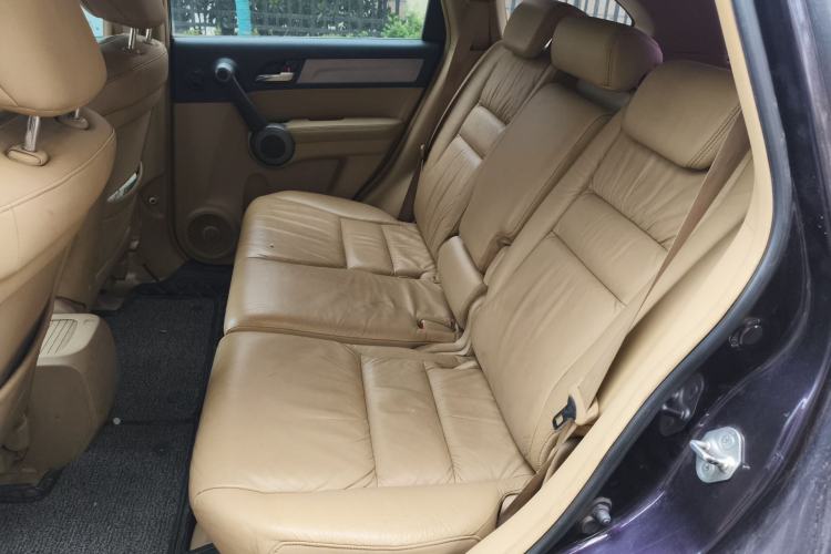 Used Honda CR-V 2010 2.4L automatic four-wheel drive luxury version Left Rear Seat
