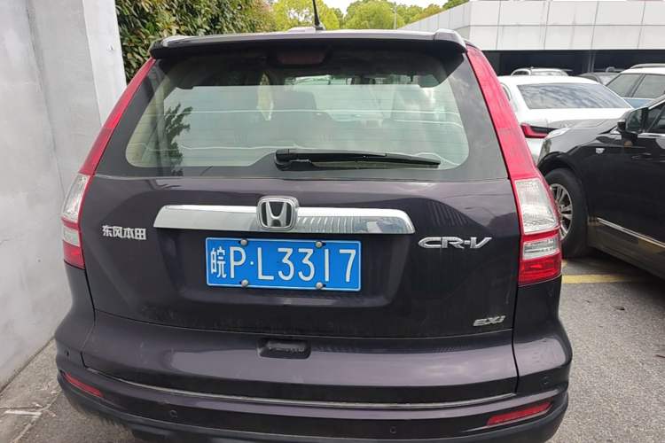 Used Honda CR-V 2010 2.0L Automatic Four-Wheel Drive Classic Edition Rear
