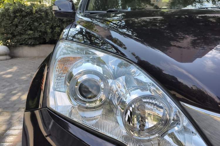 Used Honda CR-V 2010 2.0L automatic two-wheel drive urban version Right Front Headlight