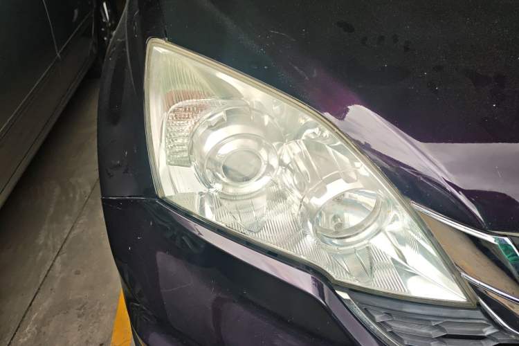 Used Honda CR-V 2010 2.0L automatic two-wheel drive urban version Right Front Headlight