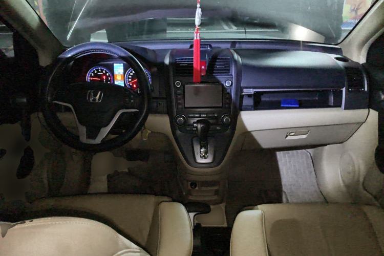 Used Honda CR-V 2010 2.4L automatic four-wheel drive luxury version Center Console