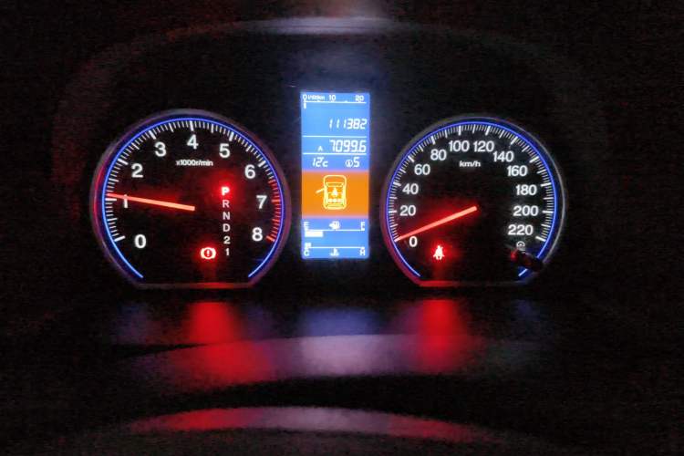 Used Honda CR-V 2010 2.4L automatic four-wheel drive luxury version Instrument Cluster