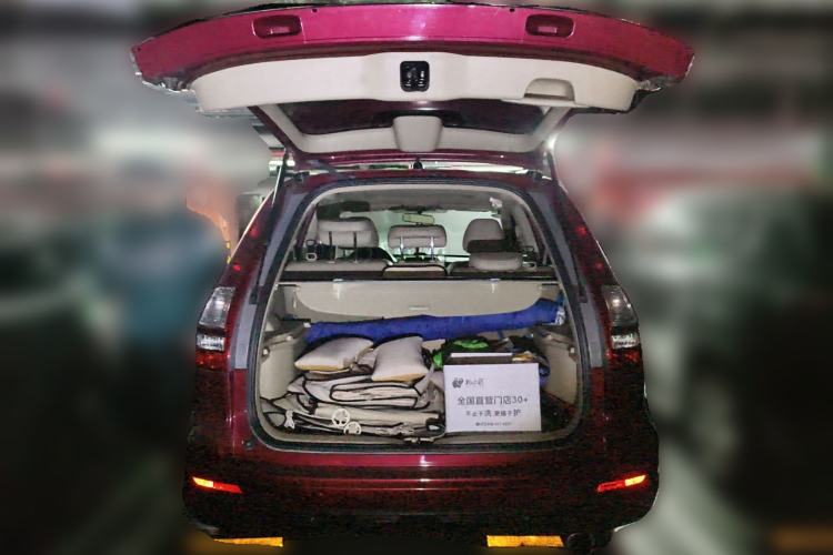 Used Honda CR-V 2010 2.4L automatic four-wheel drive luxury version Trunk