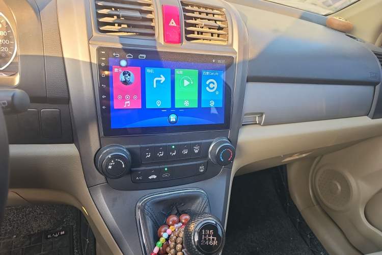 Used Honda CR-V 2010 2.0L manual two-wheel drive urban version Audio And AC Panel