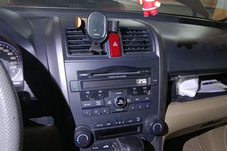 Used Honda CR-V 2010 2.0L Automatic Four-Wheel Drive Classic Edition Audio And AC Panel
