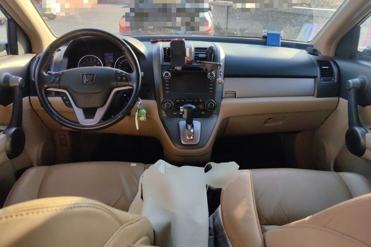 Used Honda CR-V 2010 2.4L Automatic Four-Wheel Drive Prestige Edition Center Console