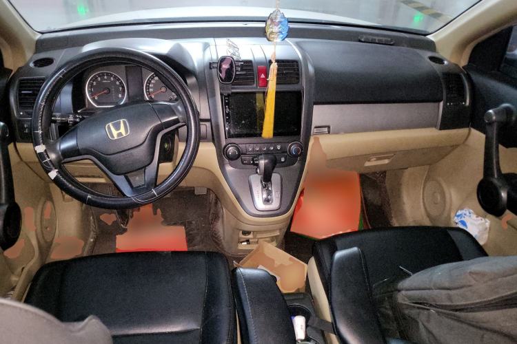 Used Honda CR-V 2010 2.0L automatic two-wheel drive urban version Center Console