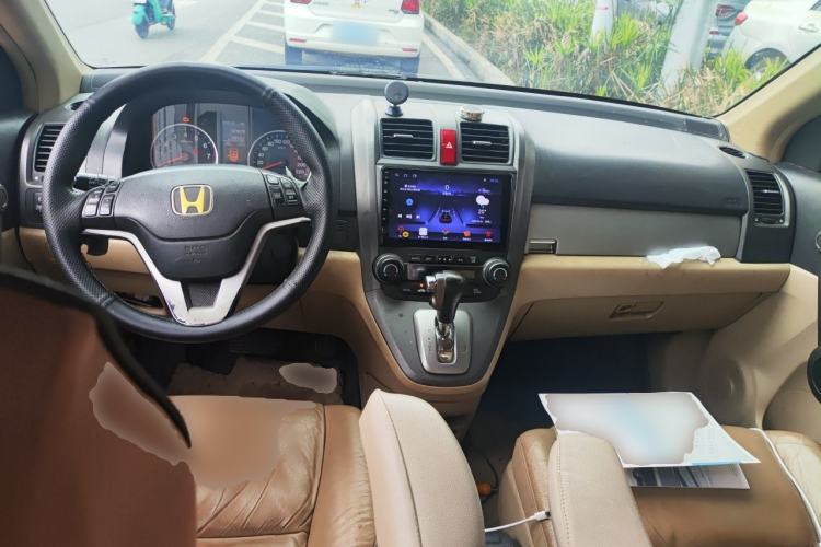 Used Honda CR-V 2010 2.4L automatic four-wheel drive luxury version Center Console