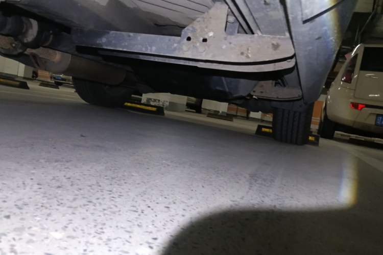 Used Honda CR-V 2010 2.0L Automatic Four-Wheel Drive Classic Edition Chassis Front Left