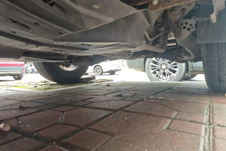 Used Honda CR-V 2010 2.0L Automatic Four-Wheel Drive Classic Edition Chassis Rear Left