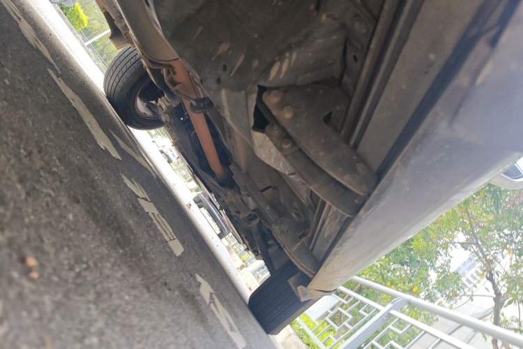 Used Honda CR-V 2010 2.0L automatic two-wheel drive urban version Chassis Rear Right
