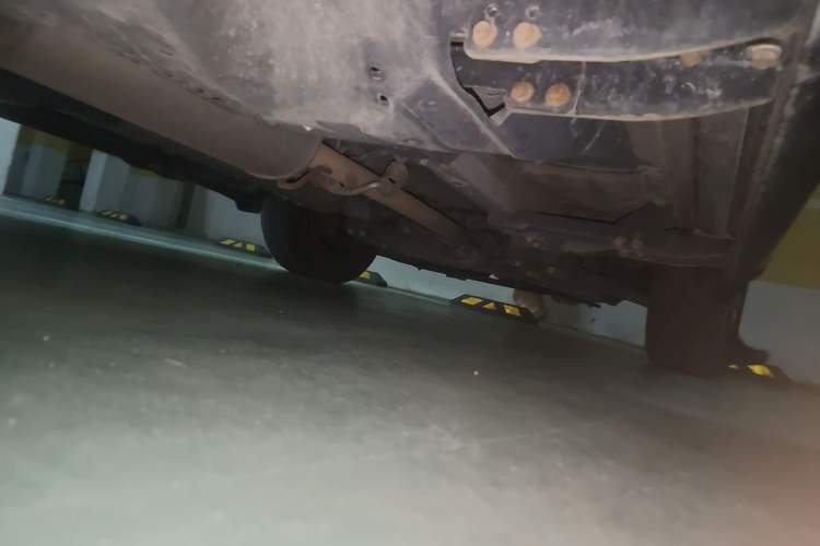 Used Honda CR-V 2010 2.0L Automatic Four-Wheel Drive Classic Edition Chassis Rear Right