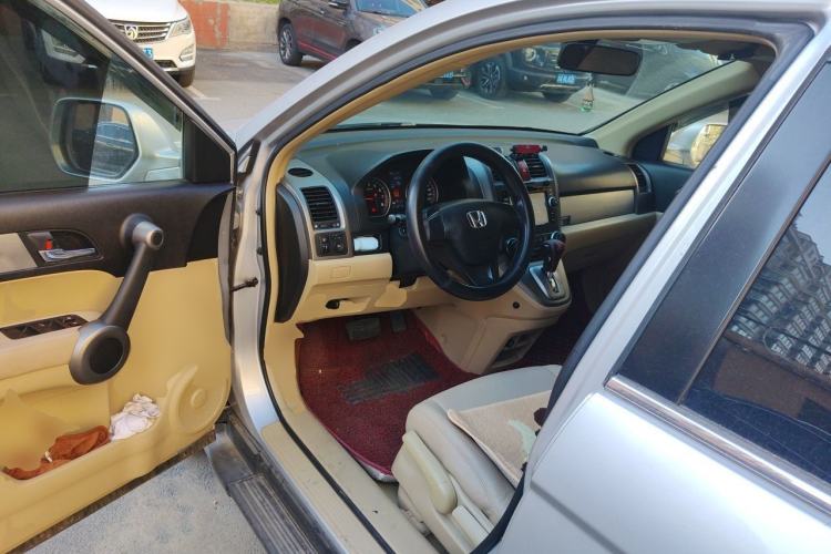 Used Honda CR-V 2010 2.0L automatic two-wheel drive urban version Driver Seat