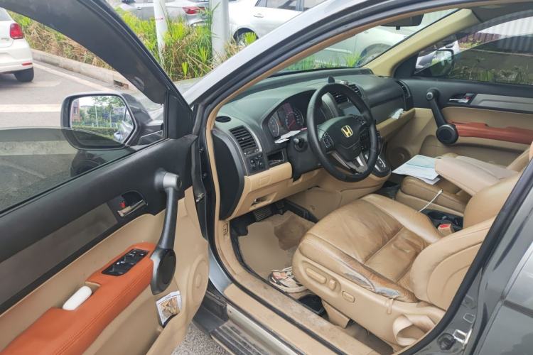Used Honda CR-V 2010 2.4L automatic four-wheel drive luxury version Driver Seat