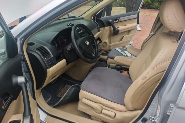 Used Honda CR-V 2010 2.0L automatic two-wheel drive urban version Driver Seat