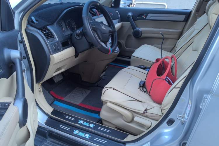 Used Honda CR-V 2010 2.0L Automatic Four-Wheel Drive Classic Edition Driver Seat