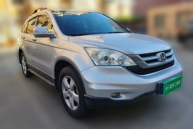Used Honda CR-V 2010 2.0L automatic two-wheel drive urban version Front Right 45 Deg
