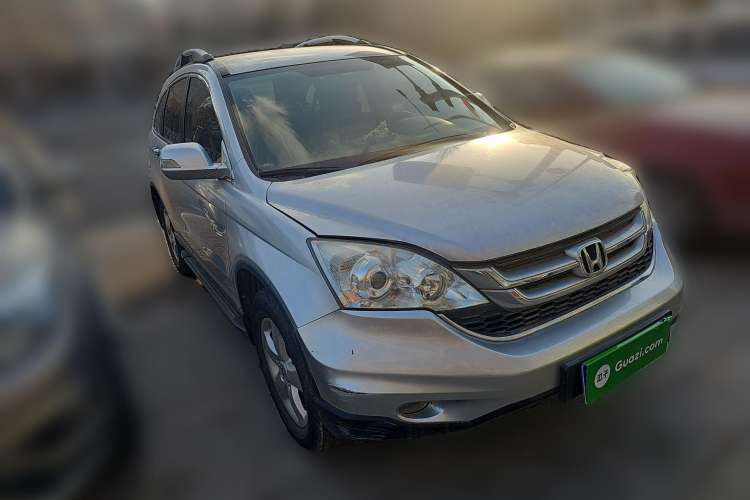 Used Honda CR-V 2010 2.0L manual two-wheel drive urban version Front Right 45 Deg