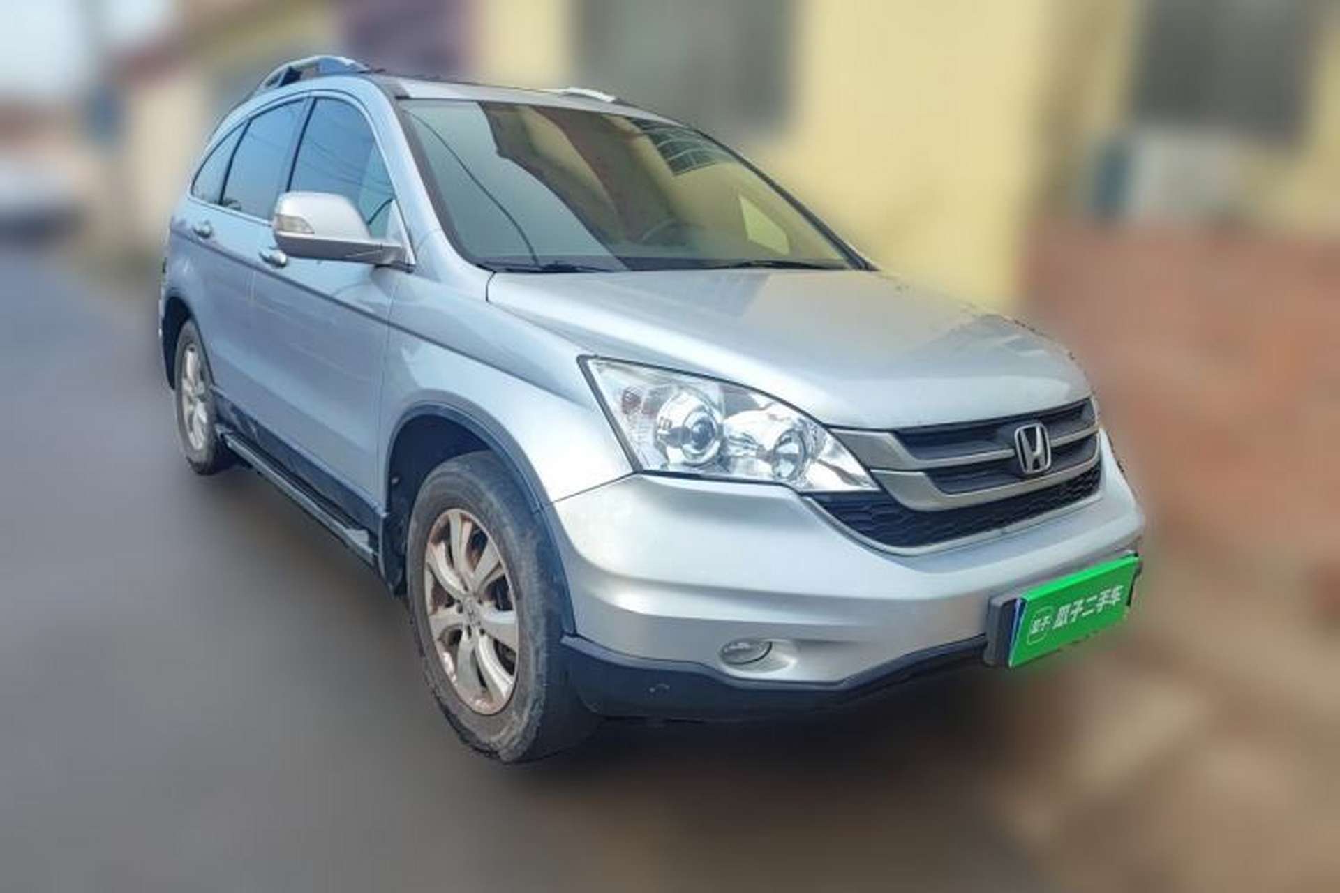 Used Honda CR-V 2010 2.0L Automatic Four-Wheel Drive Classic Edition Front Right 45 Deg