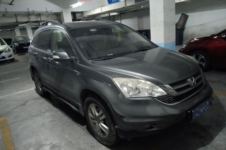 Used Honda CR-V 2010 2.4L automatic four-wheel drive luxury version Front Right 45 Deg