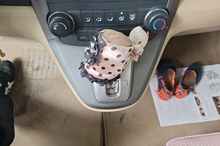 Used Honda CR-V 2010 2.0L Automatic Four-Wheel Drive Classic Edition Gear Lever
