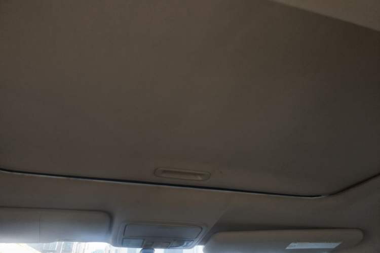 Used Honda CR-V 2010 2.0L Automatic Four-Wheel Drive Classic Edition Headliner