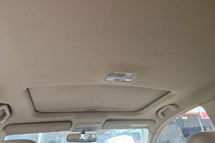 Used Honda CR-V 2010 2.0L Automatic Four-Wheel Drive Classic Edition Headliner