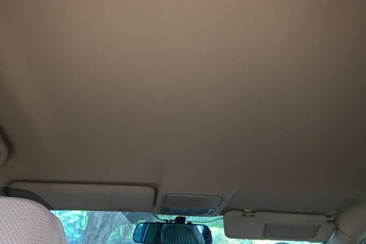 Used Honda CR-V 2010 2.0L automatic two-wheel drive urban version Headliner
