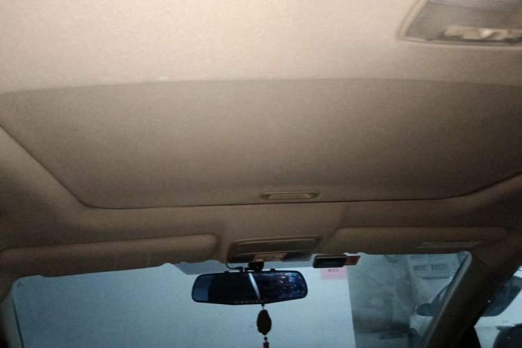 Used Honda CR-V 2010 2.4L automatic four-wheel drive luxury version Headliner