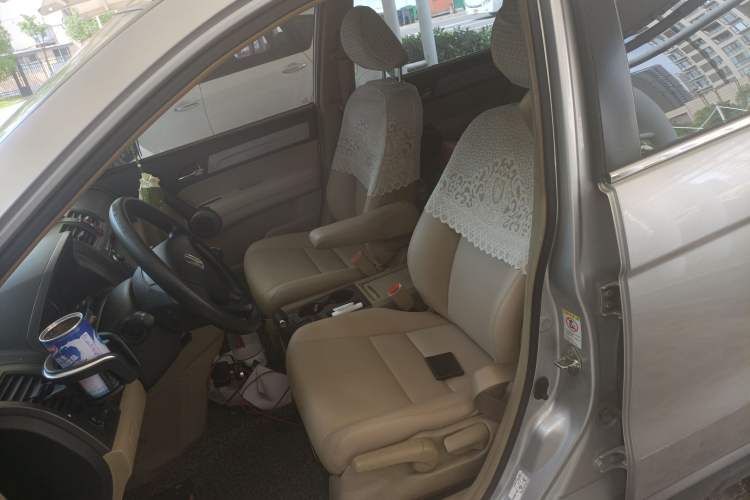 Used Honda CR-V 2010 2.0L manual two-wheel drive urban version Left Front Seat