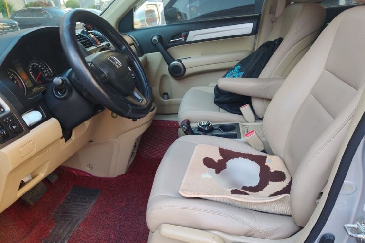 Used Honda CR-V 2010 2.0L automatic two-wheel drive urban version Left Front Seat