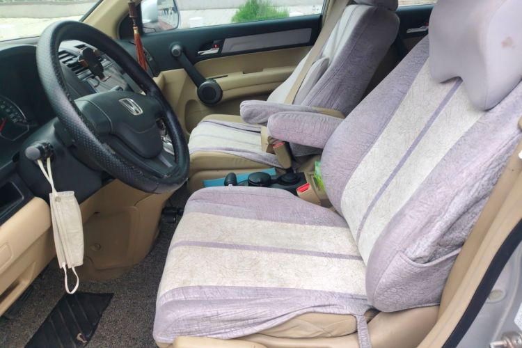 Used Honda CR-V 2010 2.0L automatic two-wheel drive urban version Left Front Seat