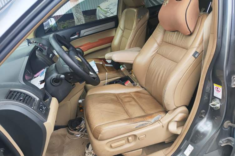 Used Honda CR-V 2010 2.4L automatic four-wheel drive luxury version Left Front Seat