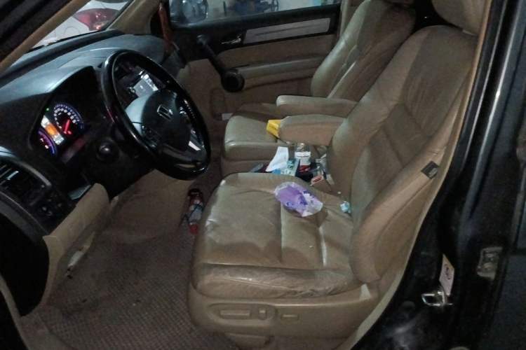 Used Honda CR-V 2010 2.4L automatic four-wheel drive luxury version Left Front Seat