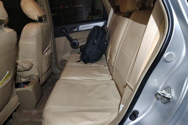 Used Honda CR-V 2010 2.0L automatic two-wheel drive urban version Left Rear Seat