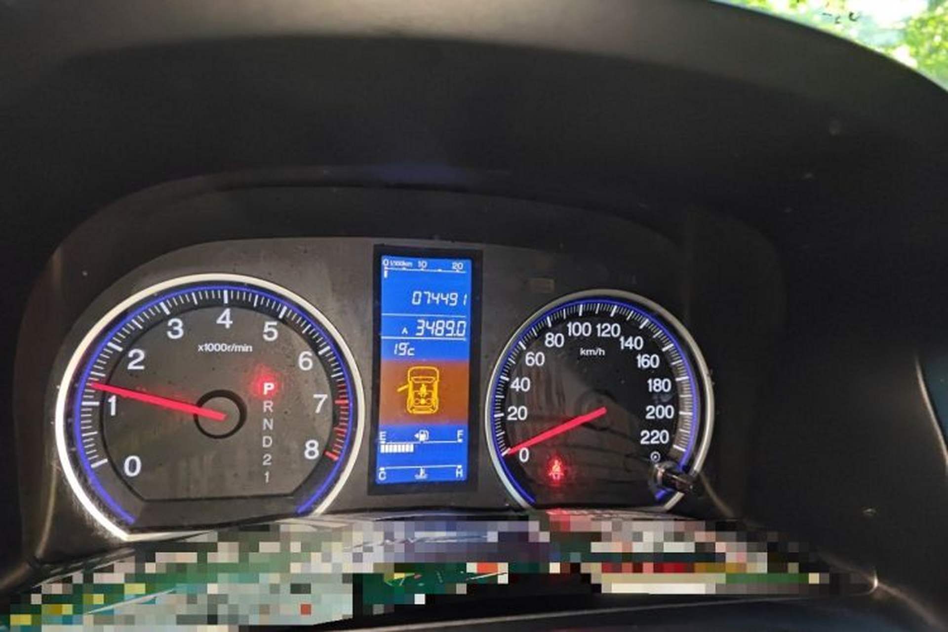 Used Honda CR-V 2010 2.0L automatic two-wheel drive urban version Odometer Close Up