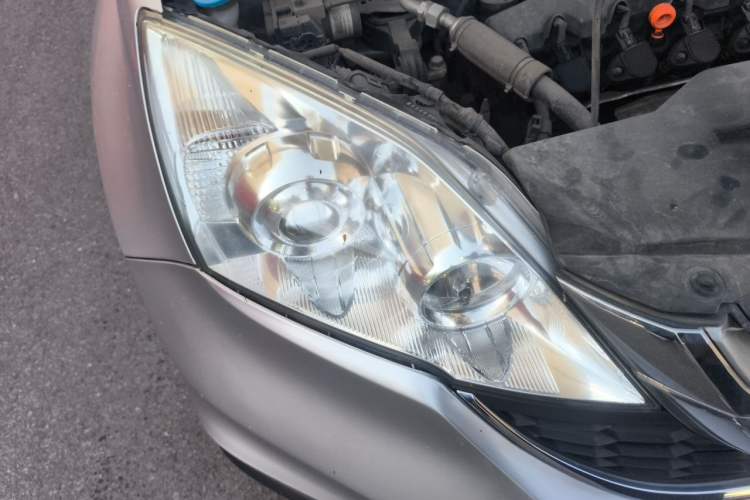 Used Honda CR-V 2010 2.0L Automatic Four-Wheel Drive Classic Edition Right Front Headlight