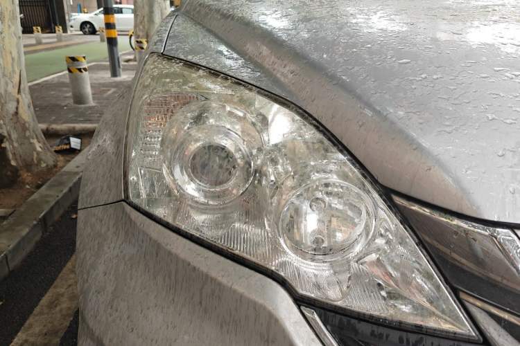 Used Honda CR-V 2010 2.0L Automatic Four-Wheel Drive Classic Edition Right Front Headlight