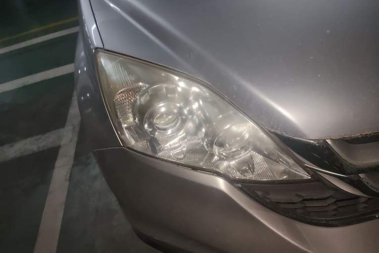 Used Honda CR-V 2010 2.0L Automatic Four-Wheel Drive Classic Edition Right Front Headlight