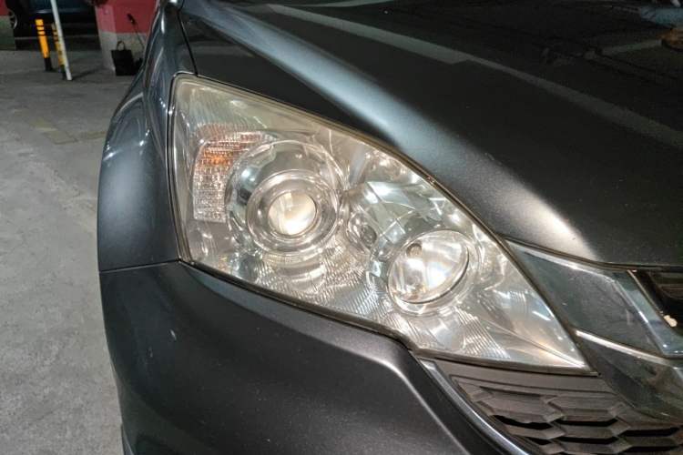 Used Honda CR-V 2010 2.4L automatic four-wheel drive luxury version Right Front Headlight