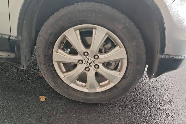 Used Honda CR-V 2010 2.0L Automatic Four-Wheel Drive Classic Edition Right Front Wheel Hub