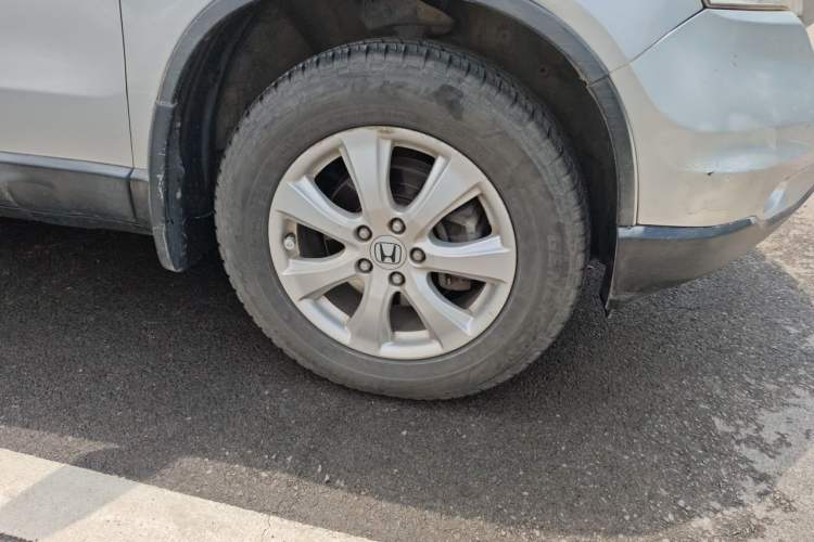 Used Honda CR-V 2010 2.0L Automatic Four-Wheel Drive Classic Edition Right Front Wheel Hub