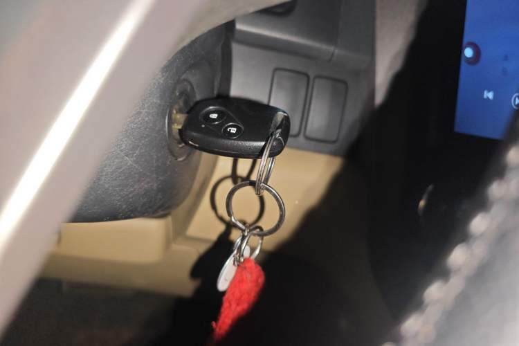 Used Honda CR-V 2010 2.0L Automatic Four-Wheel Drive Classic Edition Vehicle Key