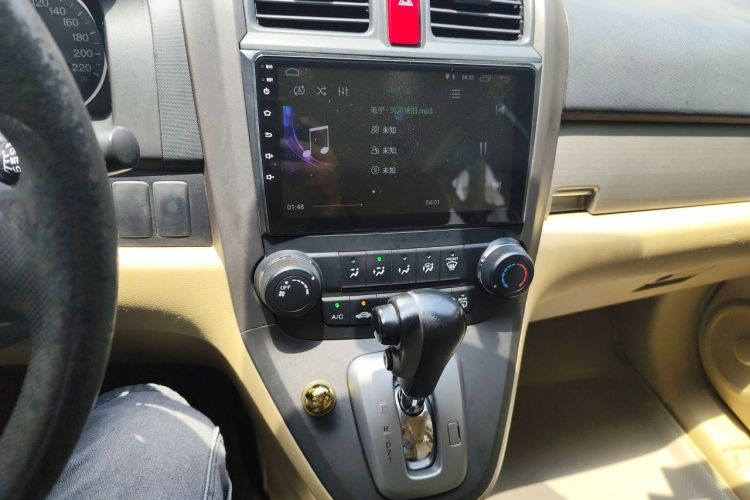 Used Honda CR-V 2010 2.0L automatic two-wheel drive urban version Audio And AC Panel