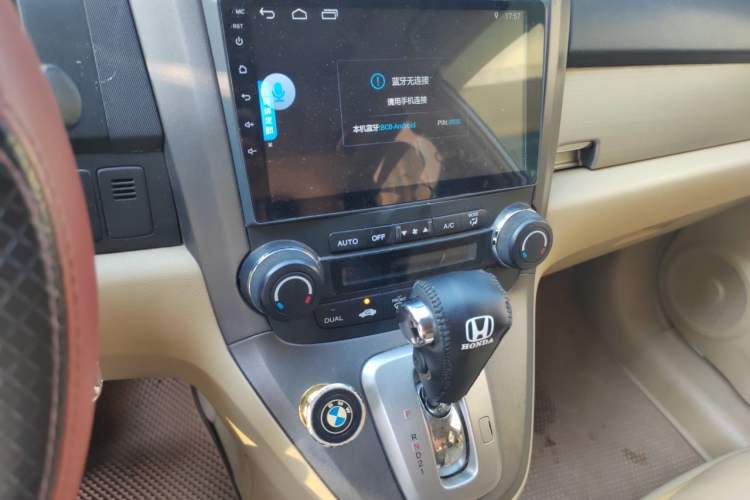 Used Honda CR-V 2010 2.4L automatic four-wheel drive luxury version Audio And AC Panel