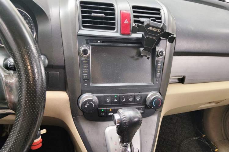 Used Honda CR-V 2010 2.0L Automatic Four-Wheel Drive Classic Edition Audio And AC Panel