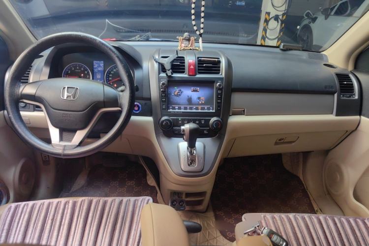 Used Honda CR-V 2010 2.0L Automatic Four-Wheel Drive Classic Edition Center Console