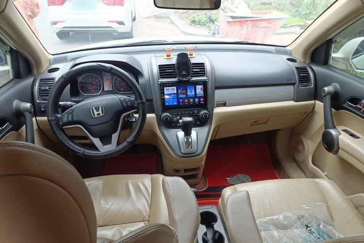 Used Honda CR-V 2010 2.4L automatic four-wheel drive luxury version Center Console
